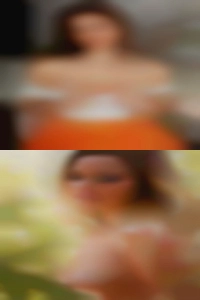 Milf piercing body in swinger club.